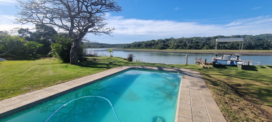 2 Bedroom Property for Sale in Beacon Bay Eastern Cape